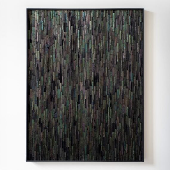 hilde trip colors in the dark